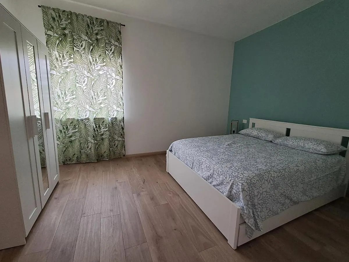Gabbo'S House Apartman Como 0*,  Olaszország